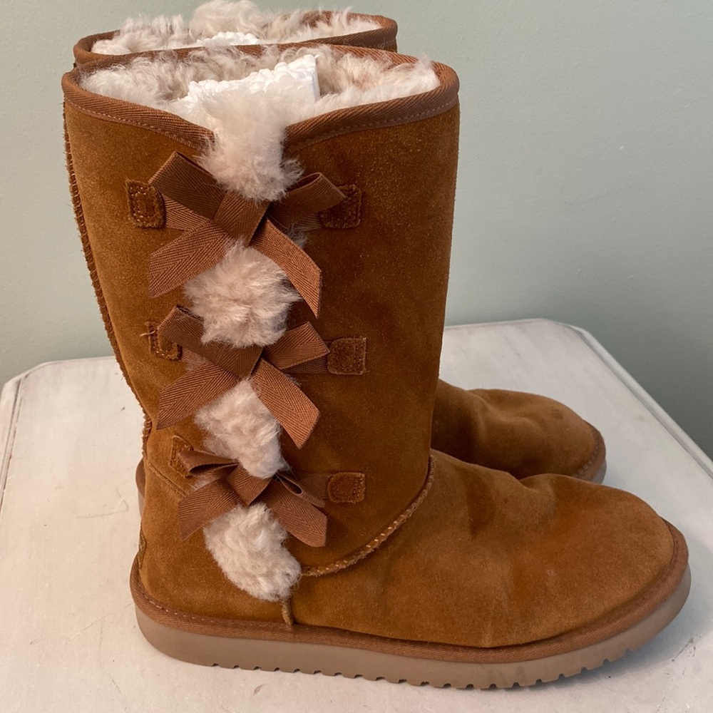 Kookaburra by UGG boots